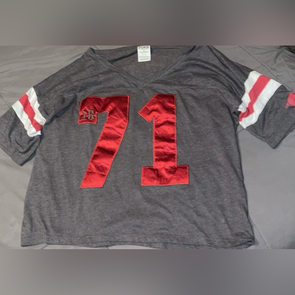 PINK Victorias Secret 5th & Ocean Heather Grey & Red highlights Crop Top